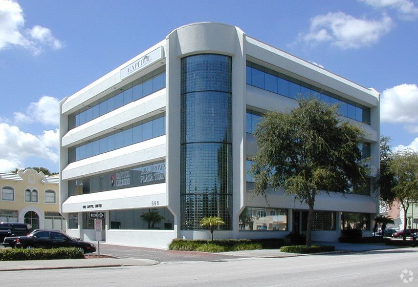 696 N 1st Ave, Saint Petersburg, FL en alquiler - Foto del edificio - Imagen 1 de 4