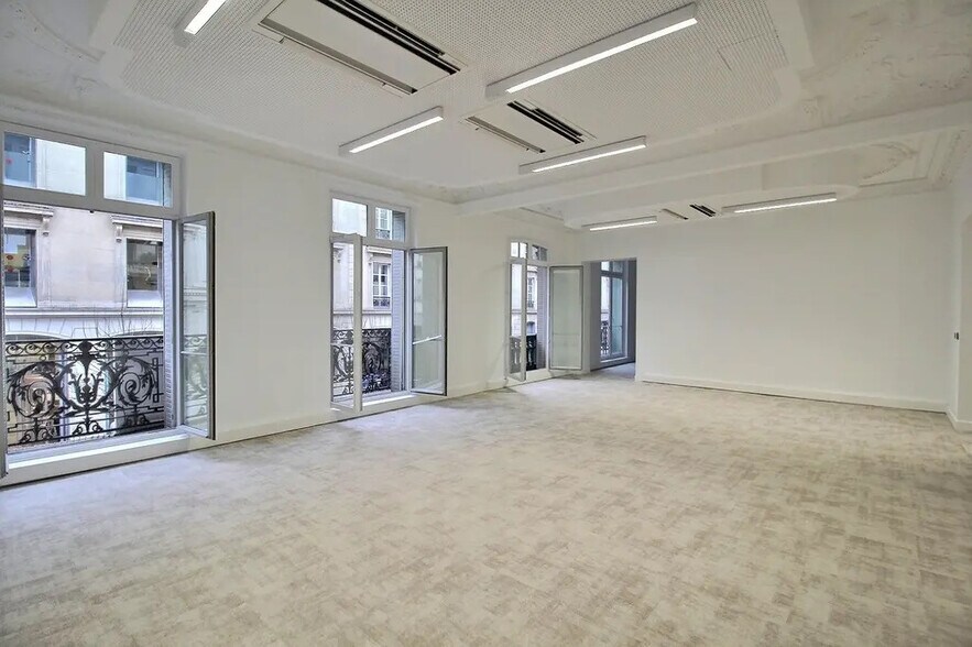 46 Rue De Londres, Paris en alquiler - Foto del edificio - Imagen 3 de 11