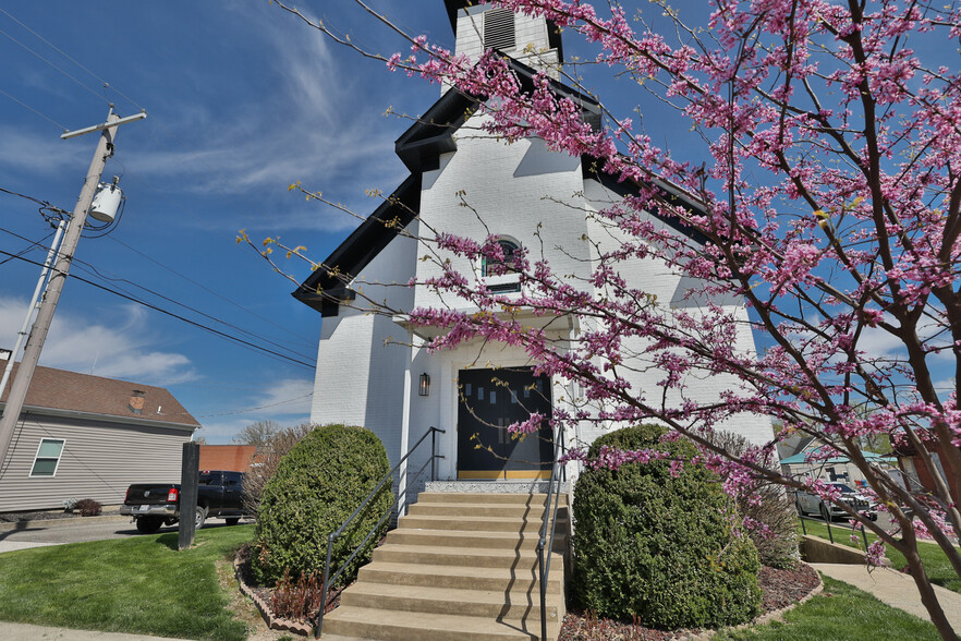 114 S Main St, Troy, IL en venta - Foto del edificio - Imagen 1 de 11