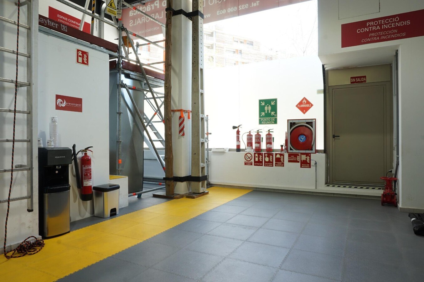 L'Hospitalet de Llobregat, BAR 08904 - Unidad Pt04 - - Foto del interior - Image 2 of 9
