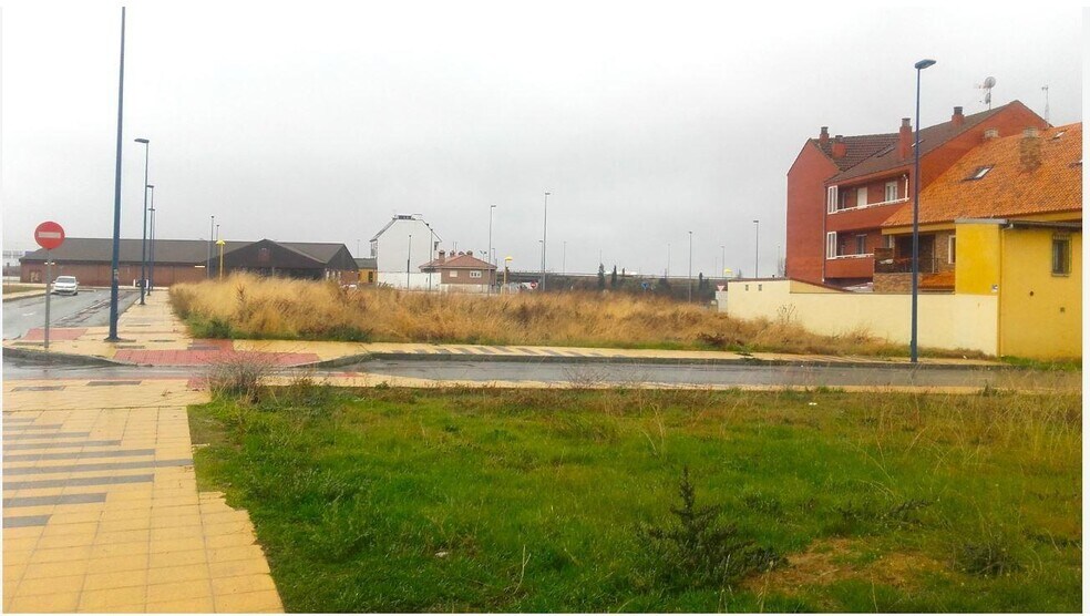Terreno en León, León en venta - Foto del edificio - Imagen 2 de 7