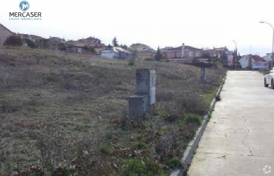 Avenida Mediterráneo, El Casar, Guadalajara en venta - Foto del edificio - Imagen 1 de 4