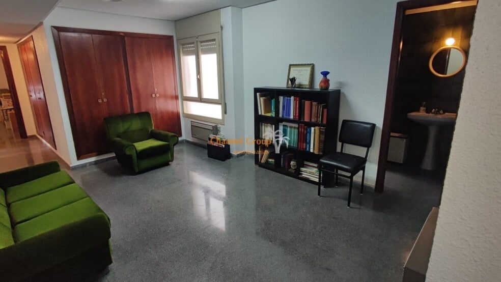 Oficina en Elche, Alicante en alquiler - Foto del edificio - Imagen 3 de 5