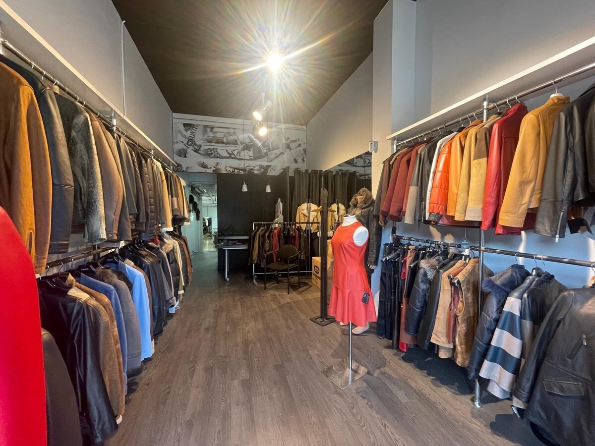 Santa Coloma de Gramenet, BAR 08921 - - - Foto del interior - Image 1 of 9