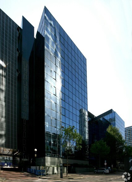 8-9 Harbour Exchange Sq, London en alquiler - Foto del edificio - Imagen 2 de 2