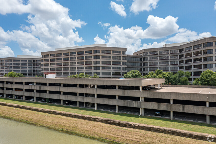 1603 Lyndon B Johnson Fwy, Dallas, TX en alquiler - Foto del edificio - Imagen 2 de 9