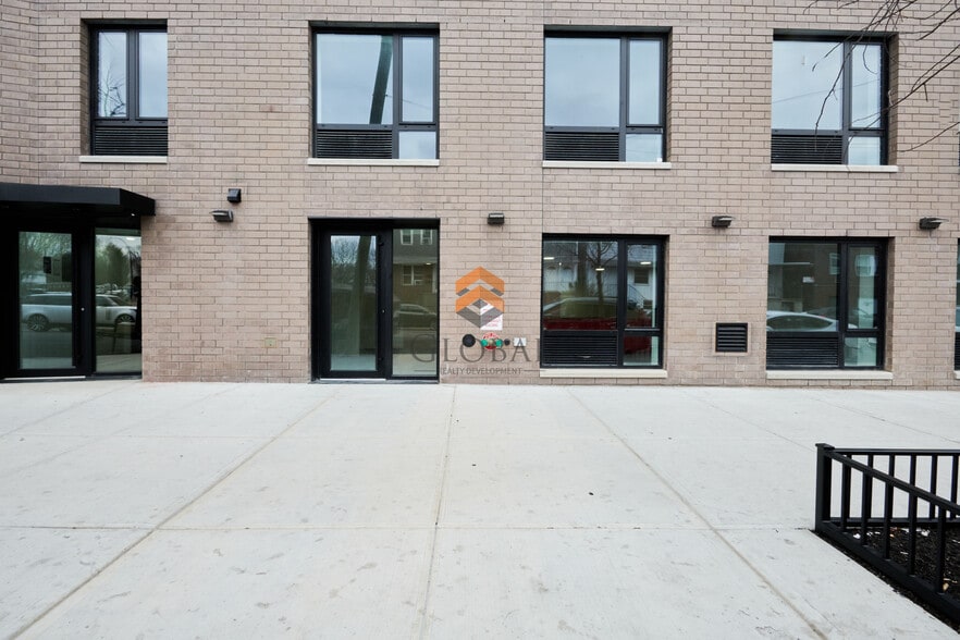 1616 Crosby Ave, Bronx, NY en alquiler - Foto del edificio - Imagen 2 de 5