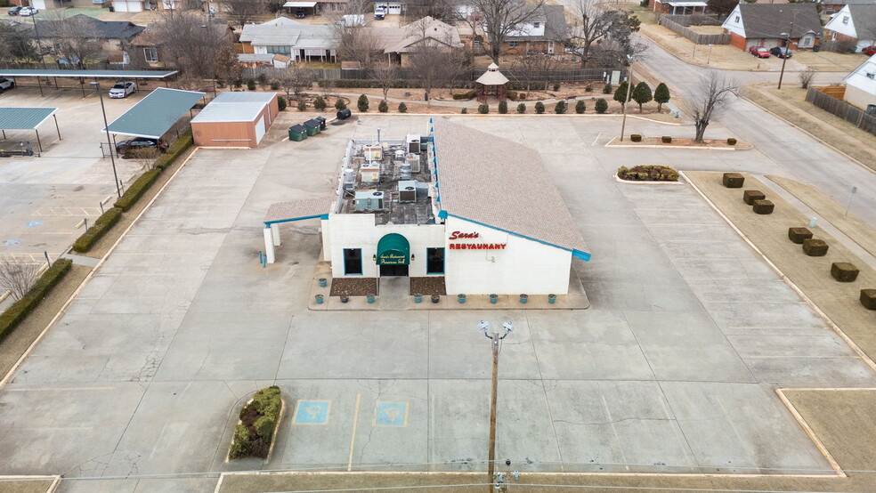 3731 SE 15th St, Del City, OK en venta - Foto del edificio - Imagen 3 de 36