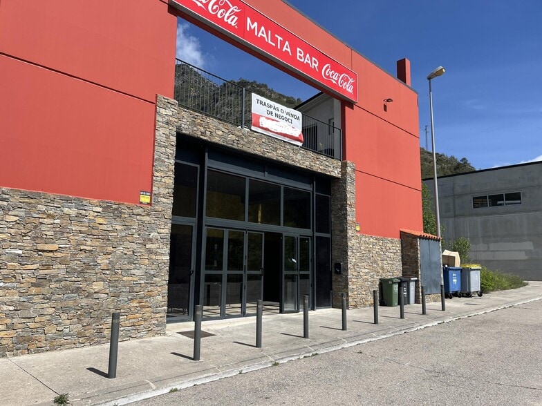 Local en Guardiola de Berguedà, Barcelona en venta - Foto del edificio - Imagen 2 de 23