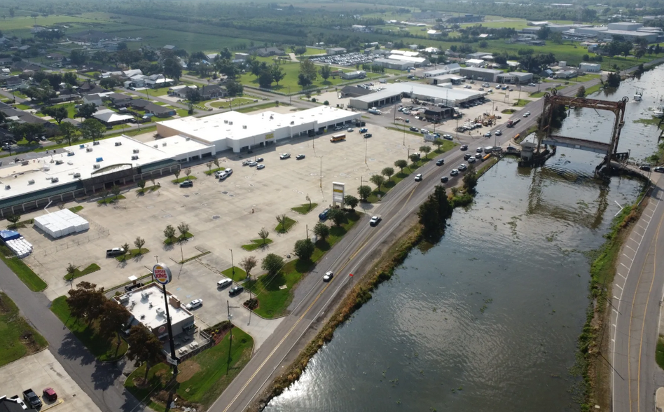 16245-16263 E Main St, Galliano, LA en alquiler - Foto del edificio - Imagen 2 de 3