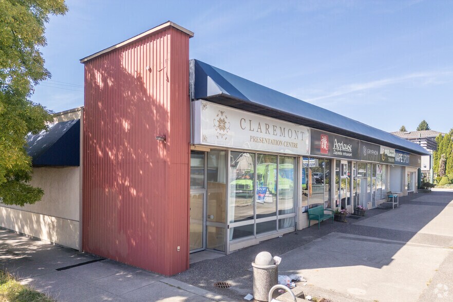 8257-8273 Oak St, Vancouver, BC en alquiler - Foto principal - Imagen 1 de 3