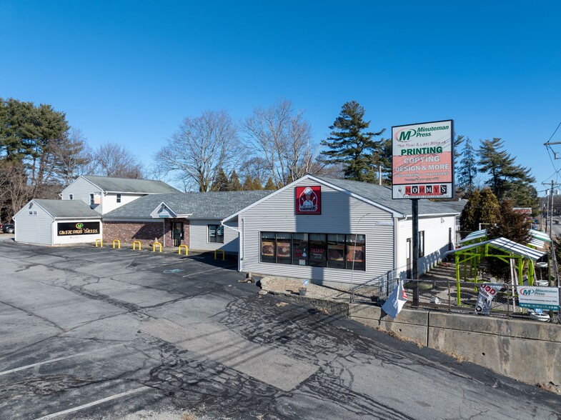 595 W Main St, Norwich, CT en venta - Foto del edificio - Imagen 1 de 25