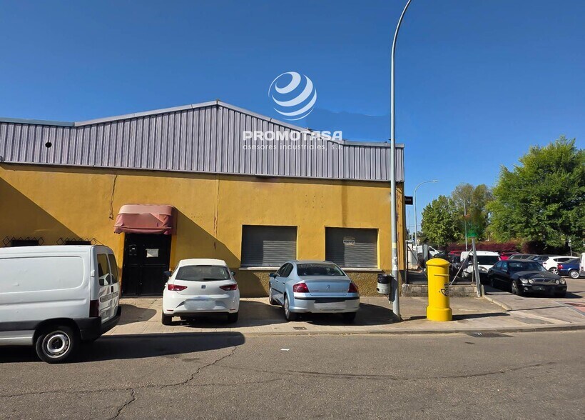 Local en Daganzo de Arriba, Madrid en venta - Foto del edificio - Imagen 2 de 14