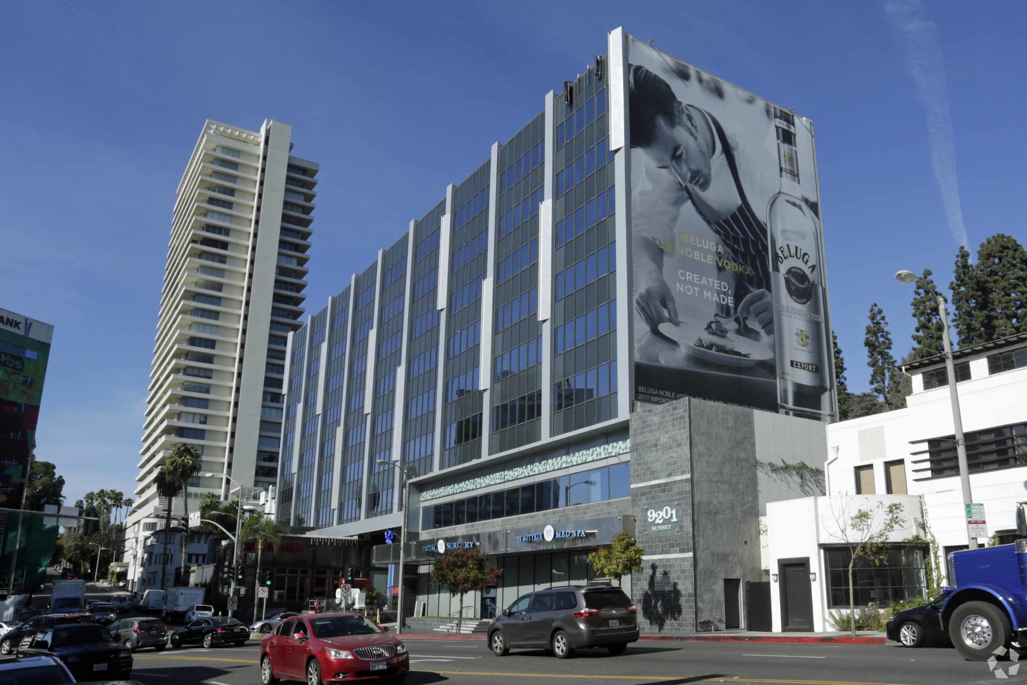 9201 W Sunset Blvd, West Hollywood, CA en alquiler Foto del edificio- Imagen 1 de 5