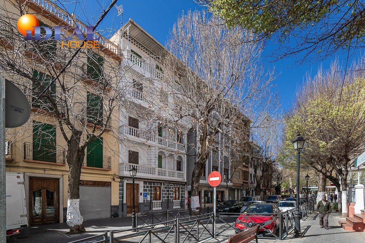 Hotel y hospedaje en Lanjarón, Granada en venta Foto del edificio- Imagen 1 de 51