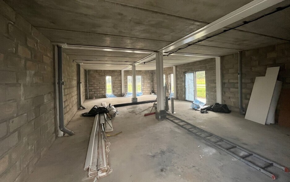 17 Jasmine Dr, Elgin en venta - Foto del interior - Imagen 3 de 4