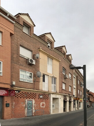 Más detalles de Calle Trinidad Tortuero, 3, Azuqueca de Henares - Edificio residencial​ en venta