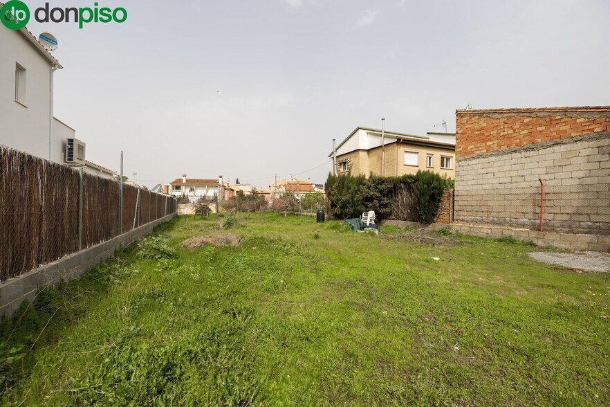 Calle Rocinante, 6, Cájar, Granada en venta - Foto del edificio - Imagen 3 de 14