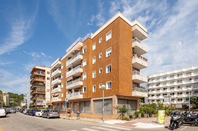 Más detalles de Carrer Turisme, 46, Calella - Edificio residencial​ en venta