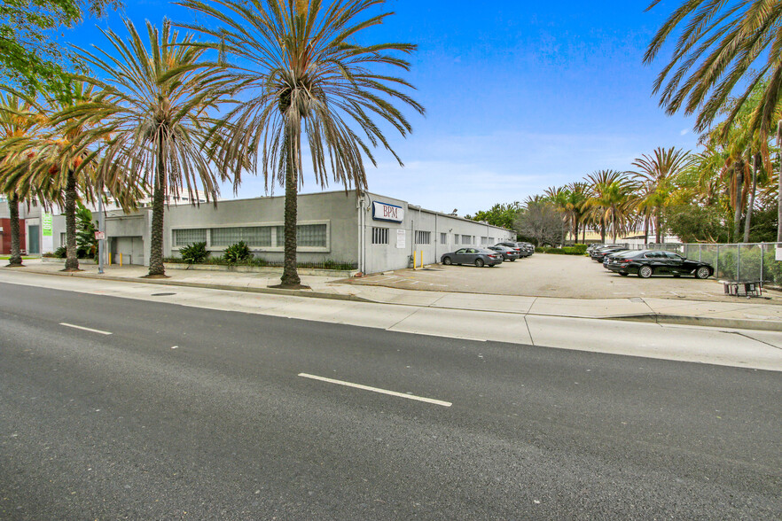 1723 Cloverfield Blvd, Santa Monica, CA en alquiler - Foto del edificio - Imagen 2 de 15