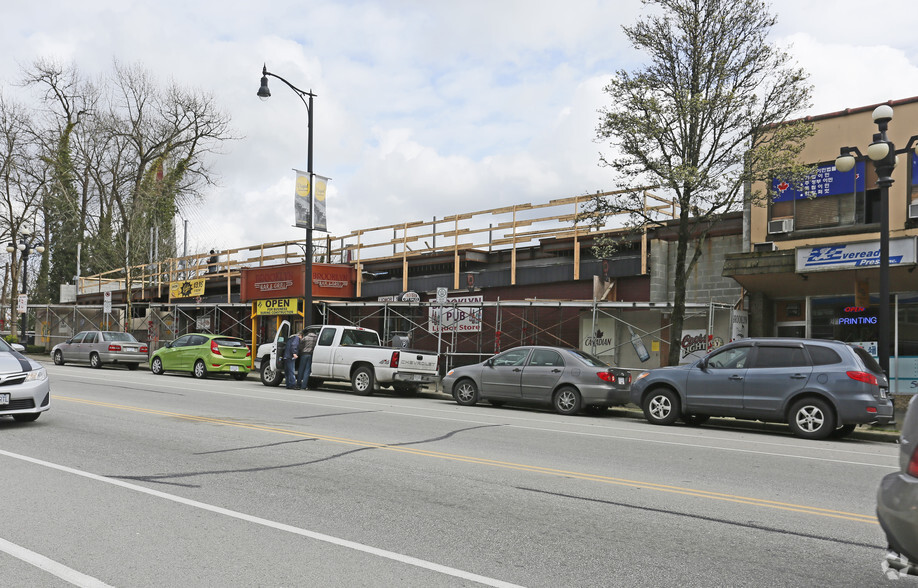 250 Columbia St, New Westminster, BC en alquiler - Foto del edificio - Imagen 3 de 8