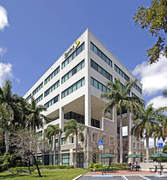 6700 N Andrews Ave, Fort Lauderdale, FL en alquiler - Foto del edificio - Imagen 3 de 16