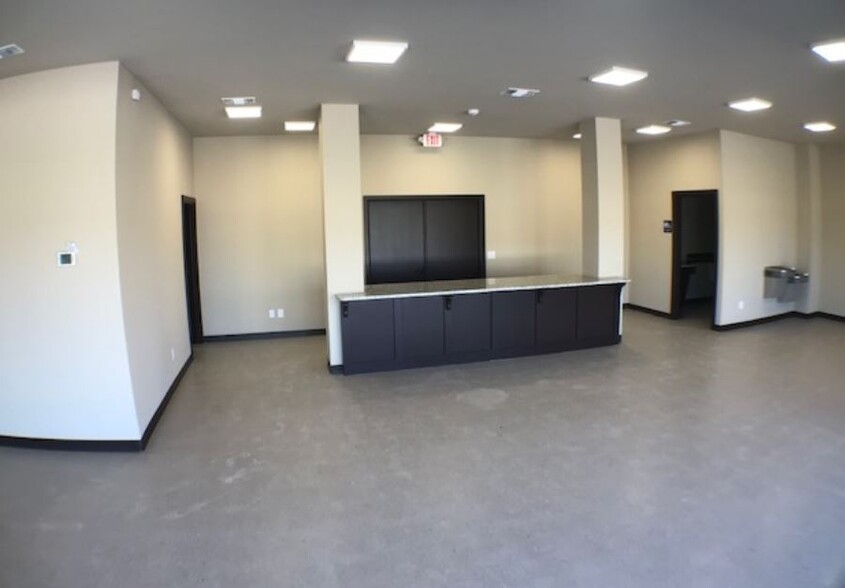 8860 S Sunnylane Rd, Oklahoma City, OK en alquiler - Foto del interior - Imagen 2 de 5