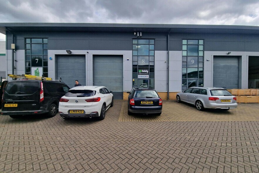 Knights Park Rd, Basingstoke en alquiler - Foto del edificio - Imagen 1 de 1