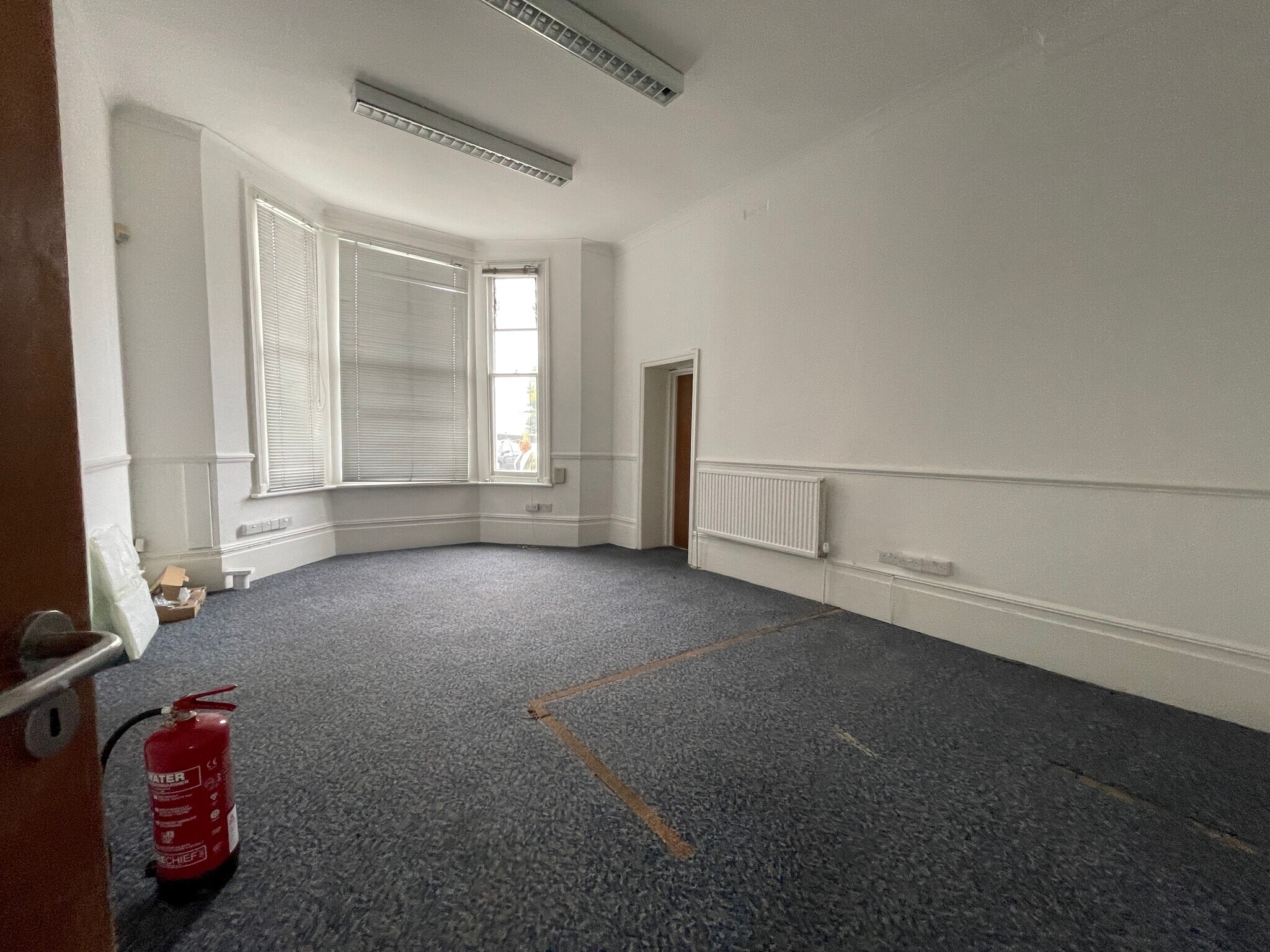6 Parchmore Rd, Thornton Heath en alquiler Foto del edificio- Imagen 1 de 7