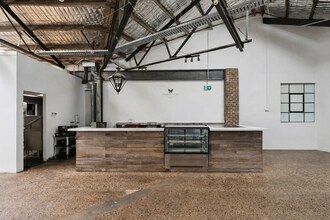 283 Young St, Waterloo en alquiler Foto del interior- Imagen 2 de 7