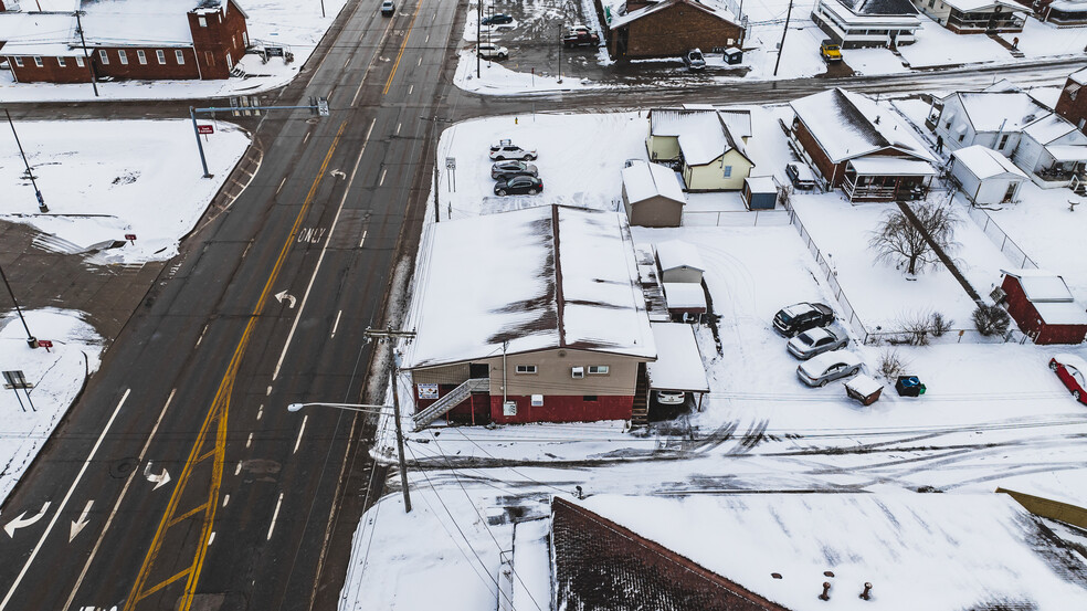 2006 Camden Ave, Parkersburg, WV en venta - Foto del edificio - Imagen 3 de 37