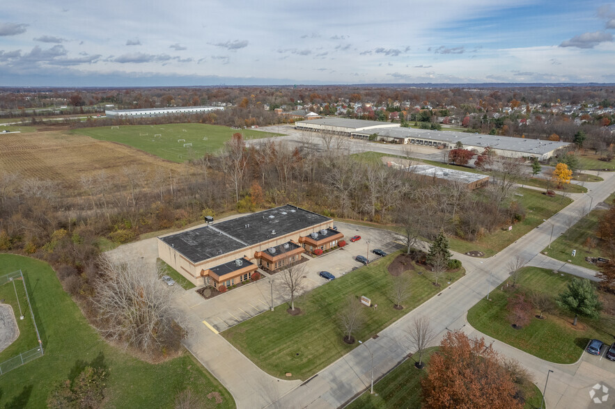 21500-21550 Drake Rd, Strongsville, OH en alquiler - Vista aérea - Imagen 3 de 4