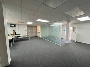 Salisbury Rd, Ringwood en alquiler Foto del interior- Imagen 2 de 12