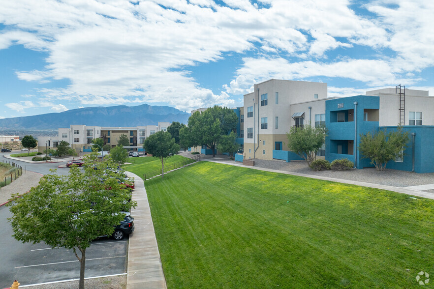 4401 Safelite Blvd NE, Rio Rancho, NM en alquiler - Foto del edificio - Imagen 3 de 29