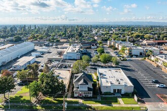 1450-1470 W 9th St, Upland, CA - AÉREA vista de mapa - Image1