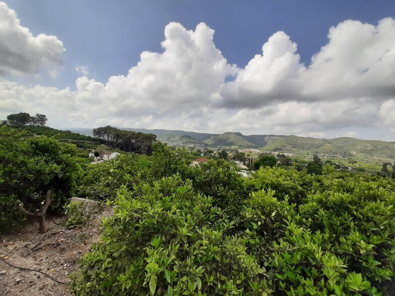 Terreno en València en venta - Foto del edificio - Imagen 2 de 23