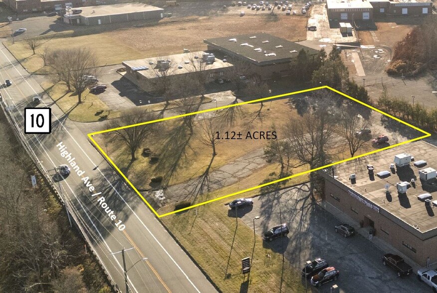 1289 Highland Ave, Cheshire, CT en venta - Foto del edificio - Imagen 1 de 4