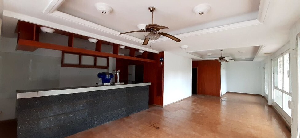 Edificio residencial en Lloret de Mar, Gerona en venta - Foto del interior - Imagen 3 de 3