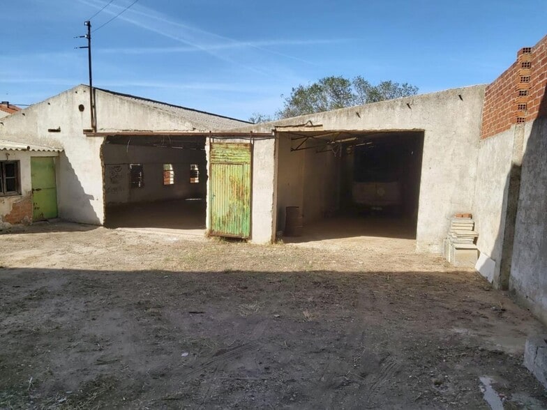 Nave en Bargas, Toledo en venta - Foto del edificio - Imagen 3 de 9