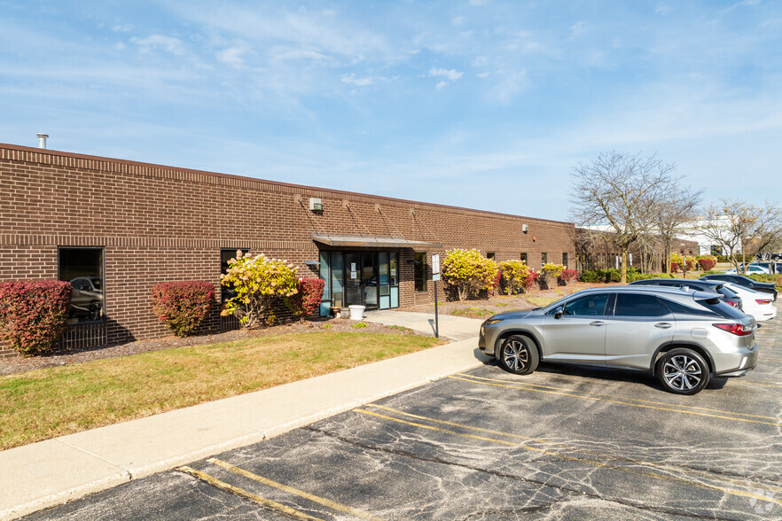 455 Kehoe Blvd, Carol Stream, IL en alquiler - Foto del edificio - Imagen 1 de 7