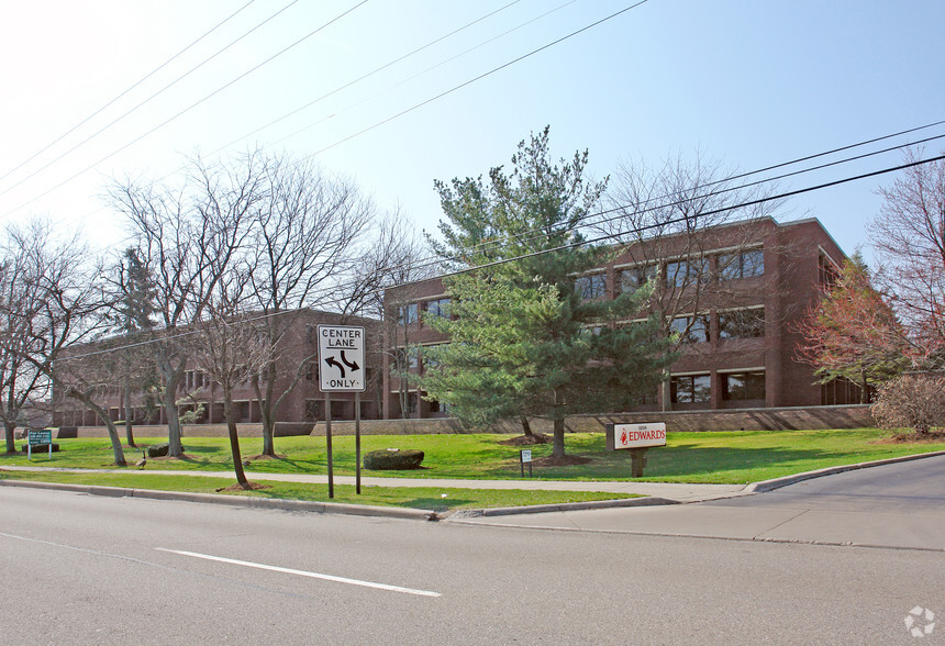 3250 W Market St, Fairlawn, OH en alquiler - Foto del edificio - Imagen 3 de 14