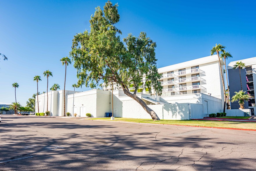 1600 S Country Club Dr, Mesa, AZ en alquiler - Foto del edificio - Imagen 2 de 6