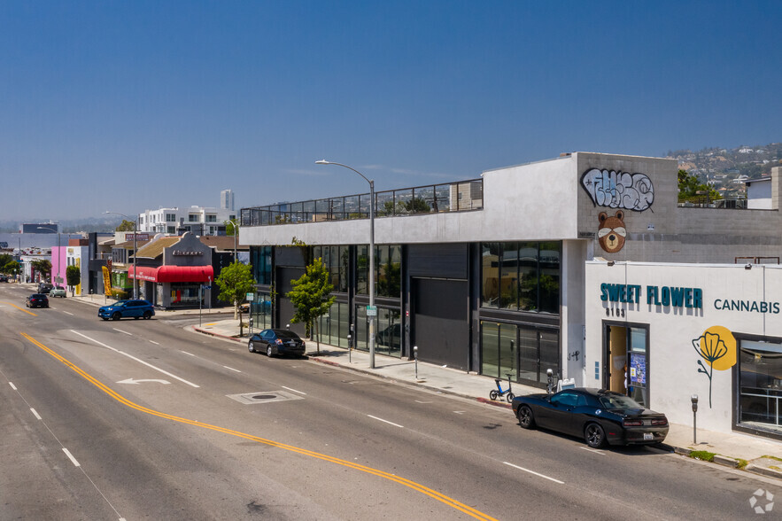 8175 Melrose Ave, Los Angeles, CA en alquiler - Foto del edificio - Imagen 3 de 6