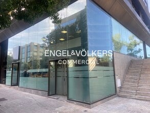 Local en Sant Just Desvern, Barcelona en alquiler Foto del interior- Imagen 1 de 17