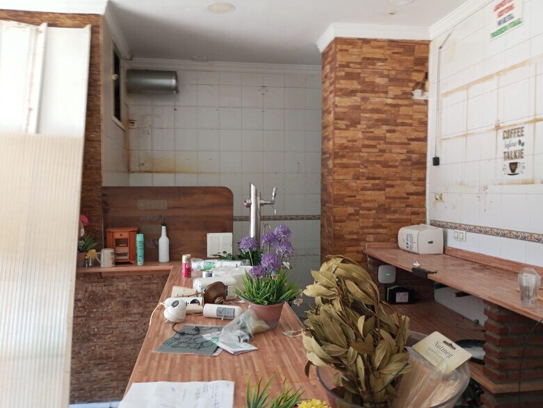 Local en La Línea de la Concepción, Cádiz en venta - Foto del edificio - Imagen 1 de 16