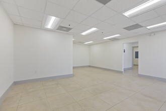 1352-1382 NW 78th Ave, Doral, FL en alquiler Foto del interior- Imagen 1 de 19