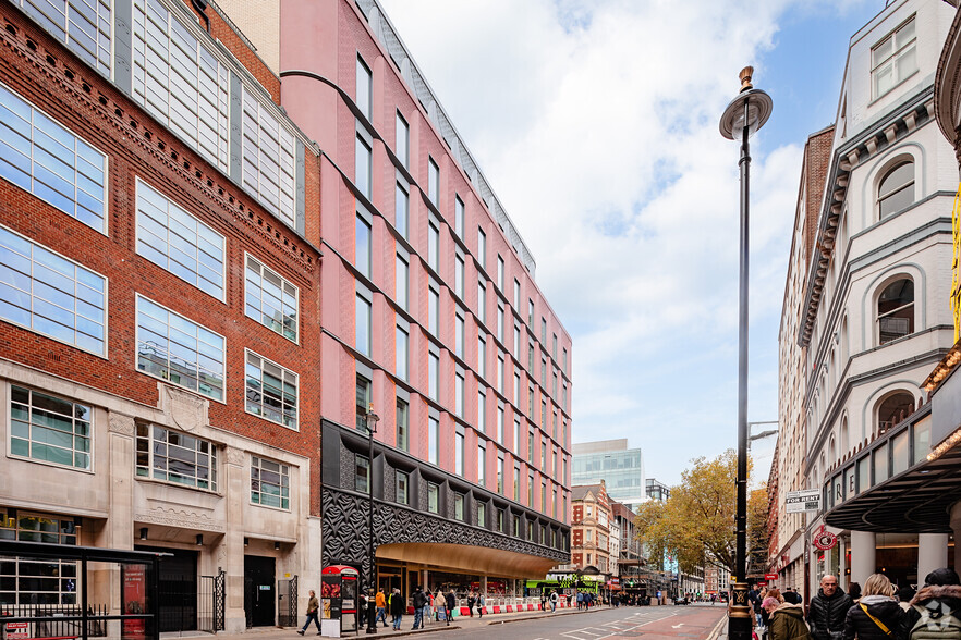 113-119 Charing Cross Rd, London en alquiler - Foto del edificio - Imagen 2 de 7