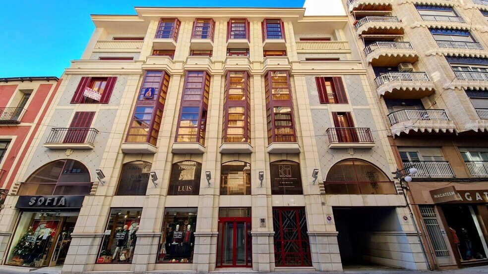 Local en Elche, Alicante en alquiler - Foto del edificio - Imagen 2 de 4