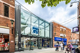 Más detalles de 24 Sankey St, Warrington - Local en alquiler