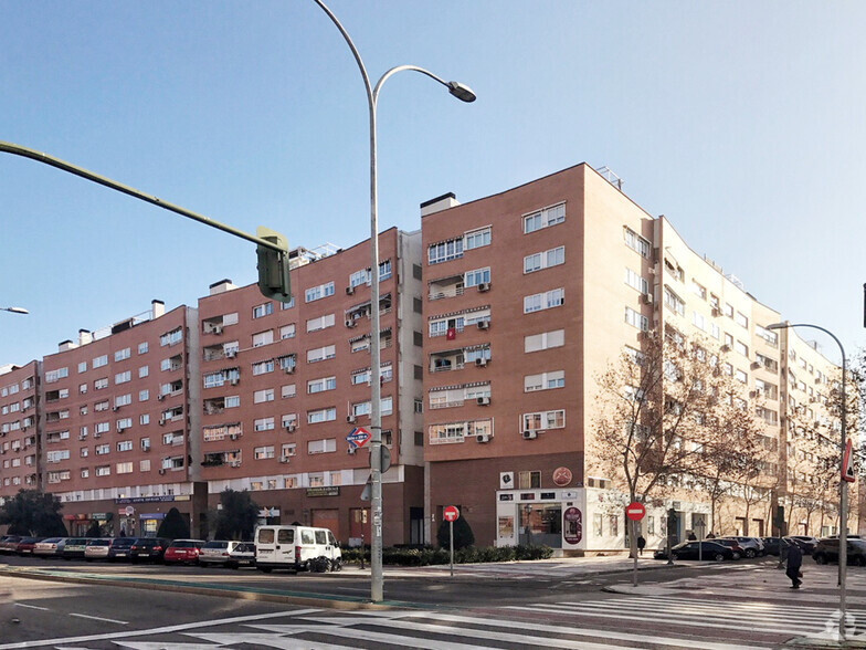 Edificios residenciales en Alcorcón, MAD en venta - Foto del edificio - Imagen 2 de 2